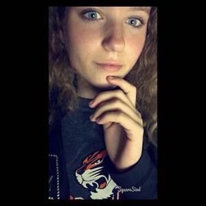 Meet your Posher, Mackenzie